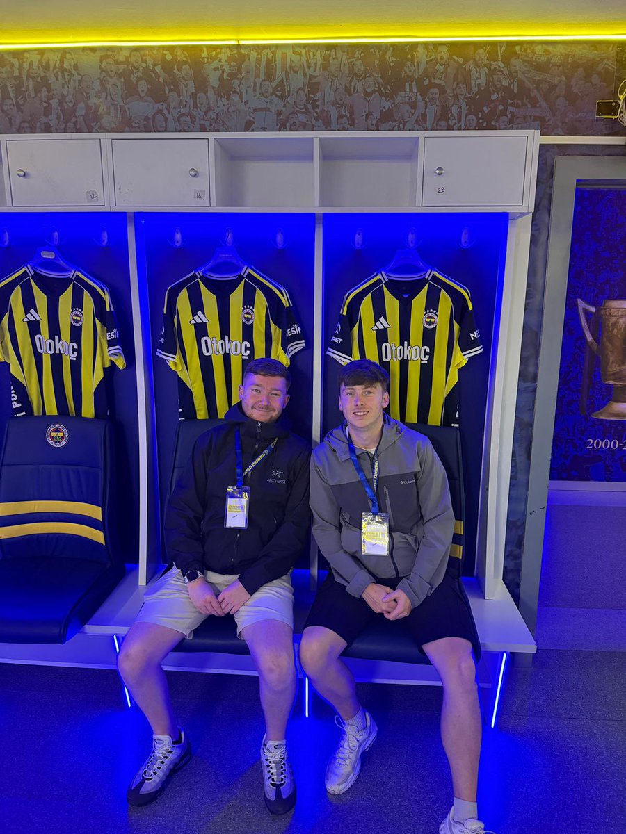 Mattylewis10 tweet media