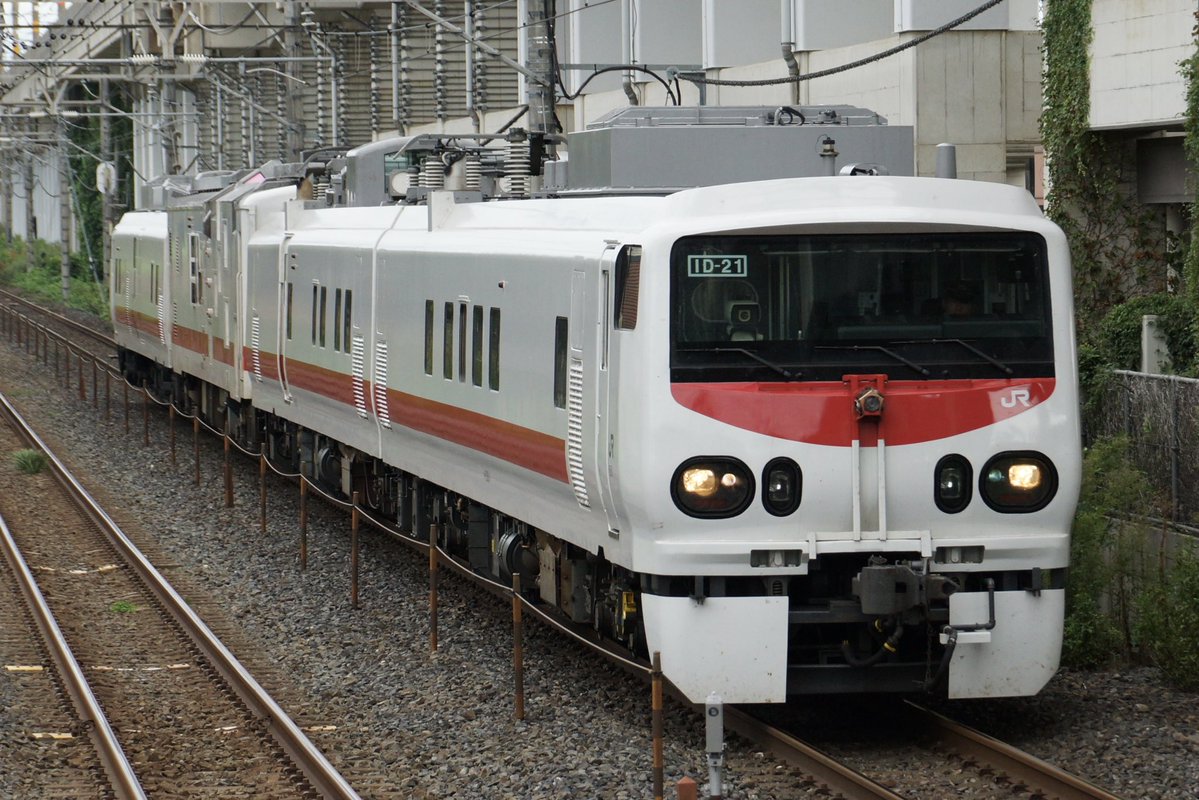 西武鉄道沿線民 西武鉄道沿線民 ファイル:Seibu-5000-Misato-Train-93.jpg