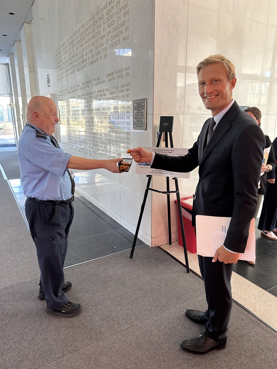 Carl Skau tweet media