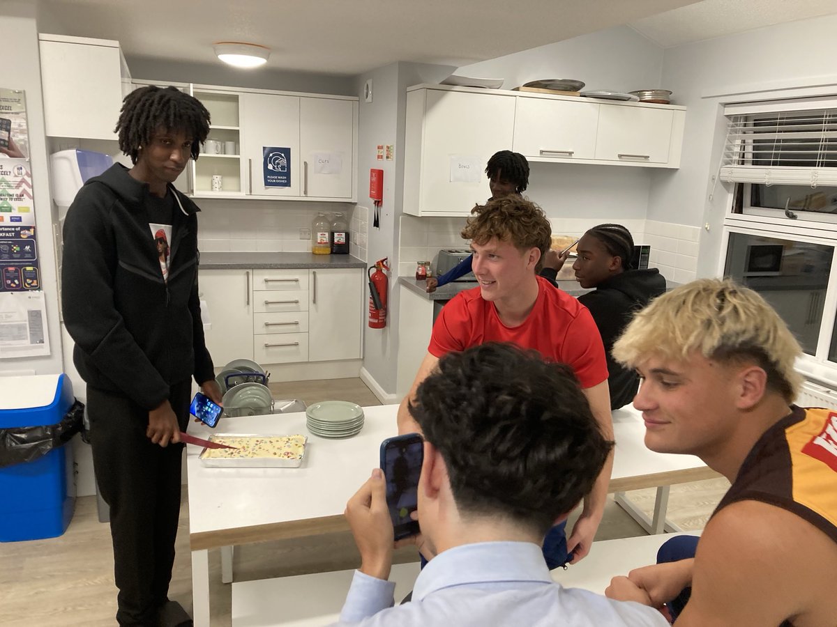 Happy Birthday Hisham 18 years young today. 🦅🦅🦅👍👍👍🎉🎉🎉🎉👏👏👏🎂🎂🎂🎉🎉🎉🎉