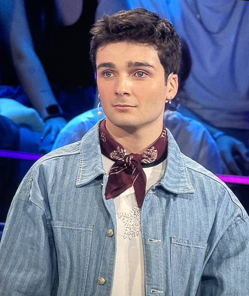 JamesBlossom___'s tweet photo. Pobrecito mi Ken que me lo van
a nominar cada semana 🥲 #OTGala2 https://t.co/nPzfpqTZ3k