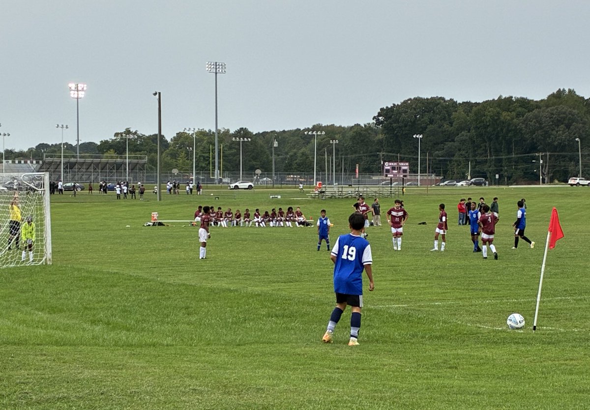 ElkoMiddle's tweet image. Fall sports are underway against @JohnRolfeMS! 

Let’s go Eagles! ⚽️ 🎾 🏀