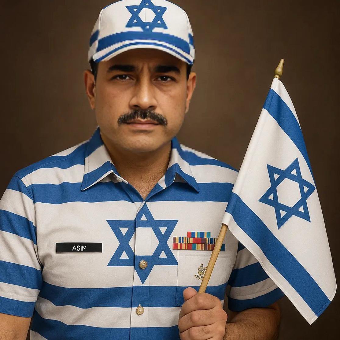 جس ملک کا فیلڈ مارشل اسرائیل اور امریکہ کی گود میں بیٹھا ہو،
وہاں عمران خان جیسے محب وطن وزیر اعظم کی کرسی پہ نہیں بلکہ جیل میں ہوتے ہیں.

کیسی بدقسمتی ہے ہماری!

#ReleaseImranKhan