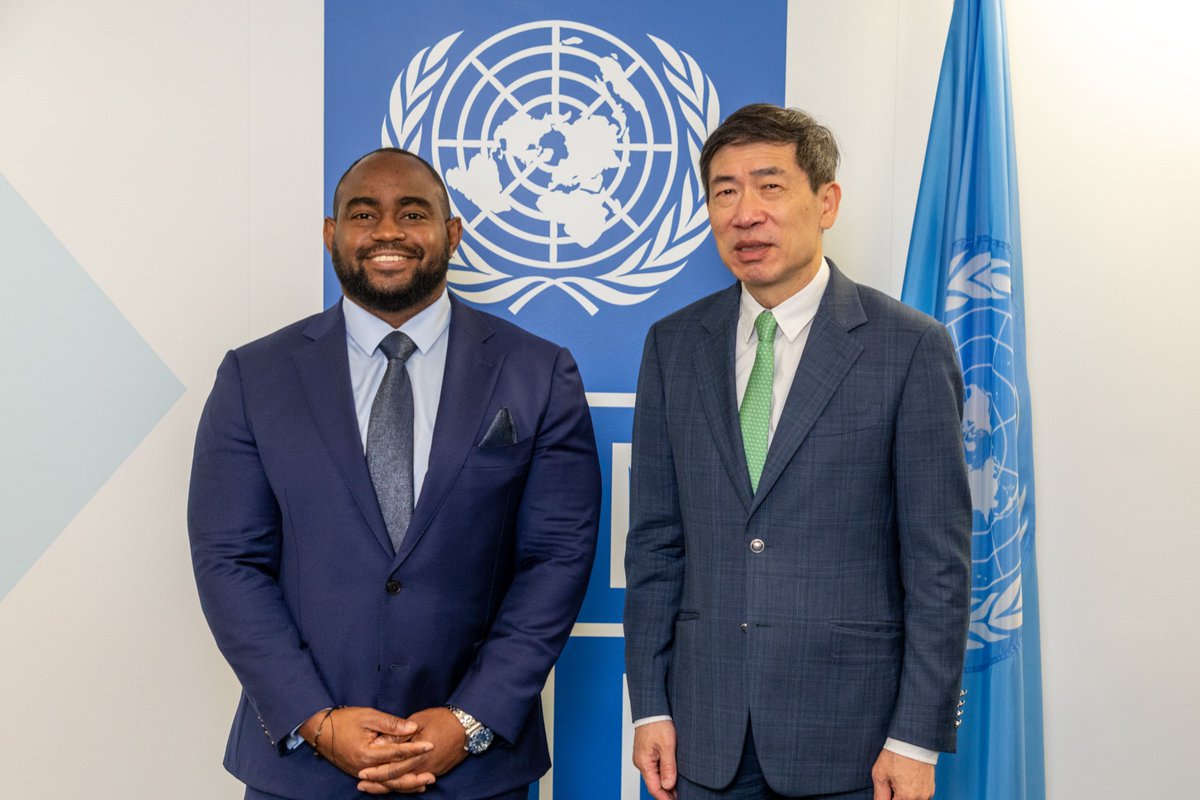 HaoliangXu's tweet image. A pleasure to meet Trinidad &amp;amp; Tobago delegation headed by Minister Sean Sobers @mfcagovtt. UNDP stands ready as a key partner to accelerate #SustDev in the Caribbean - from dev planning to financing strategies &amp;amp; to effective governance - with real impact in people’s lives. #UNGA