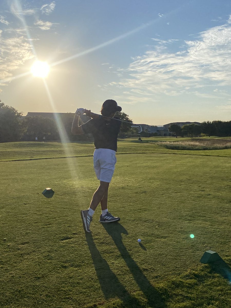 SVHSGOLF's tweet photo. Noah Garcia leading us off ⁦@PlumCreekTX⁩ https://t.co/2j3nagJTyp