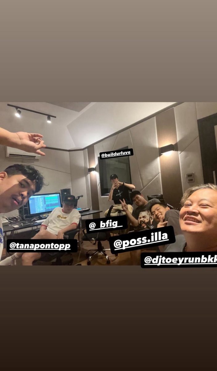 Build_FamilyFC's tweet photo. IGs update [30092025] 🎶

#BuildJakapan @JakeB4rever 
#Beyourluve https://t.co/xRR2OhBekp