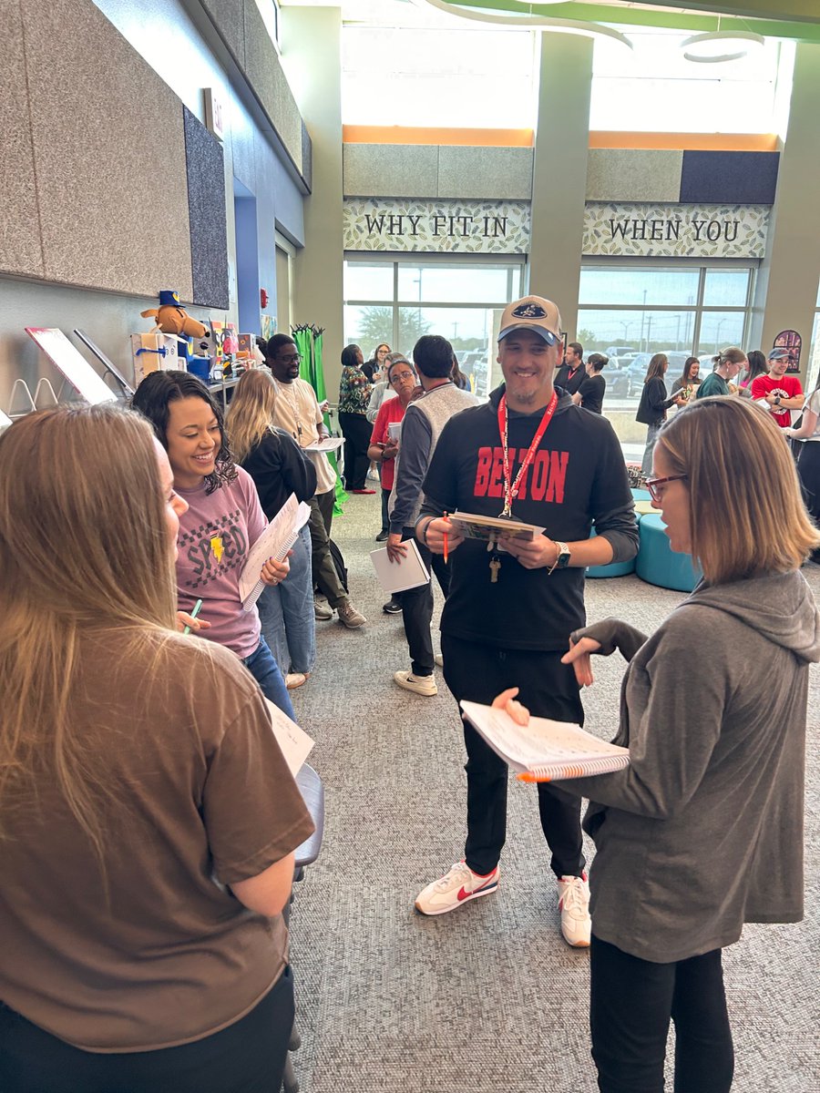 Behavior and families and standards, oh my! 🌟 Belton ISD new teachers spent the day learning, sharing, and growing through the “big” topics that shape classrooms. Grateful for their courage, curiosity, and commitment to kids! 💡🍎 #NewTeacherJourney <a href="/lead4ward/">lead4ward</a> <a href="/ChandlerBISD/">Christy Chandler</a>