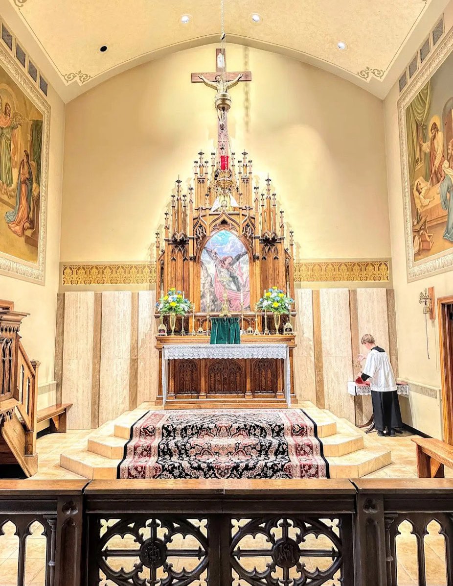 fsspna's tweet photo. We honor St. Michael, defender of the Church. As we bid farewell to St. Michael’s in Scranton, we joyfully look ahead to a new chapter at St. Lucy’s. Photos from the farewell &amp; procession coming soon.

📍St. Michael the Archangel Roman Catholic Church in Scranton, PA https://t.co/aTDrR7ep2D