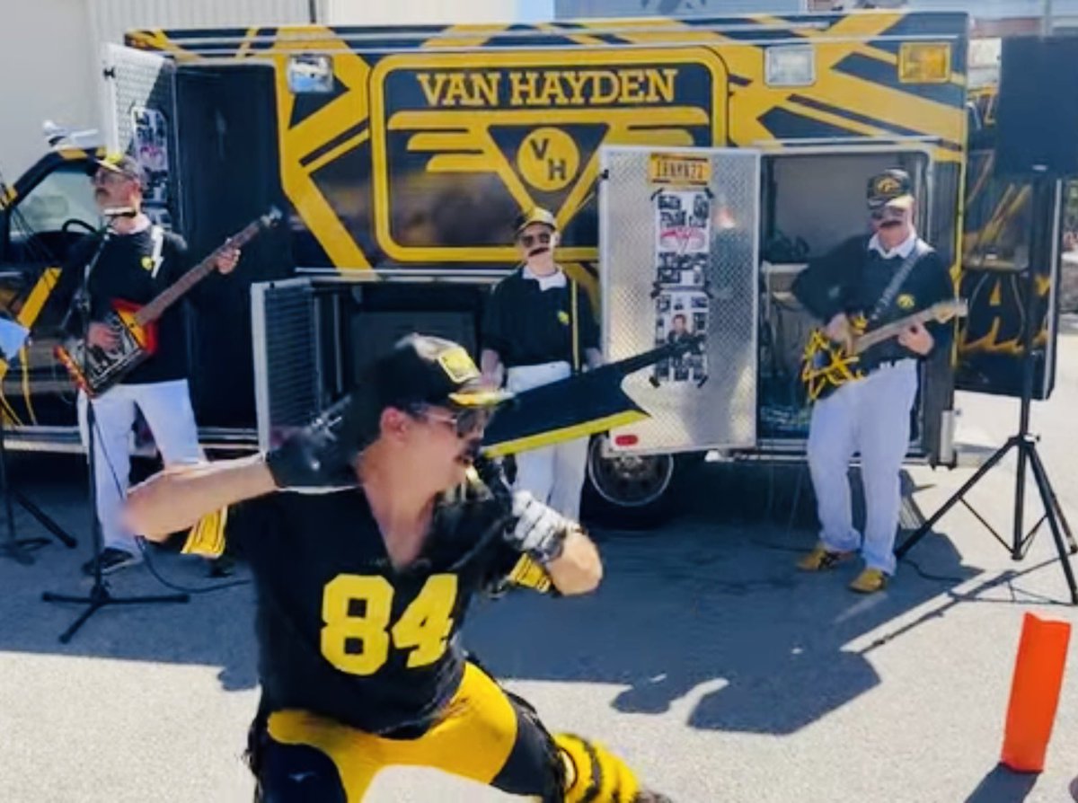 Wow, what a weekend!! We were in the <a href="/uiowa/">University of Iowa</a> Homecoming Parade, performed a new song with <a href="/HawkeyeWeirdAl/">Hawkeye Weird Al</a>, and tailgated with a ton of Hawkeye fans as we rocked the <a href="/IowaSwarm/">SWARM</a> Bus. Thanks!! 🚑🏈🎸🔥🪗🤘🏻