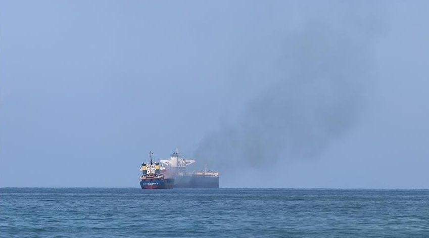 BarranPressE's tweet photo. Attack Reported on Dutch Ship Near Aden as #Houthi Strikes Intensify
#Yemen 

https://t.co/c61Gwd93vV https://t.co/YbIgrKLR2M