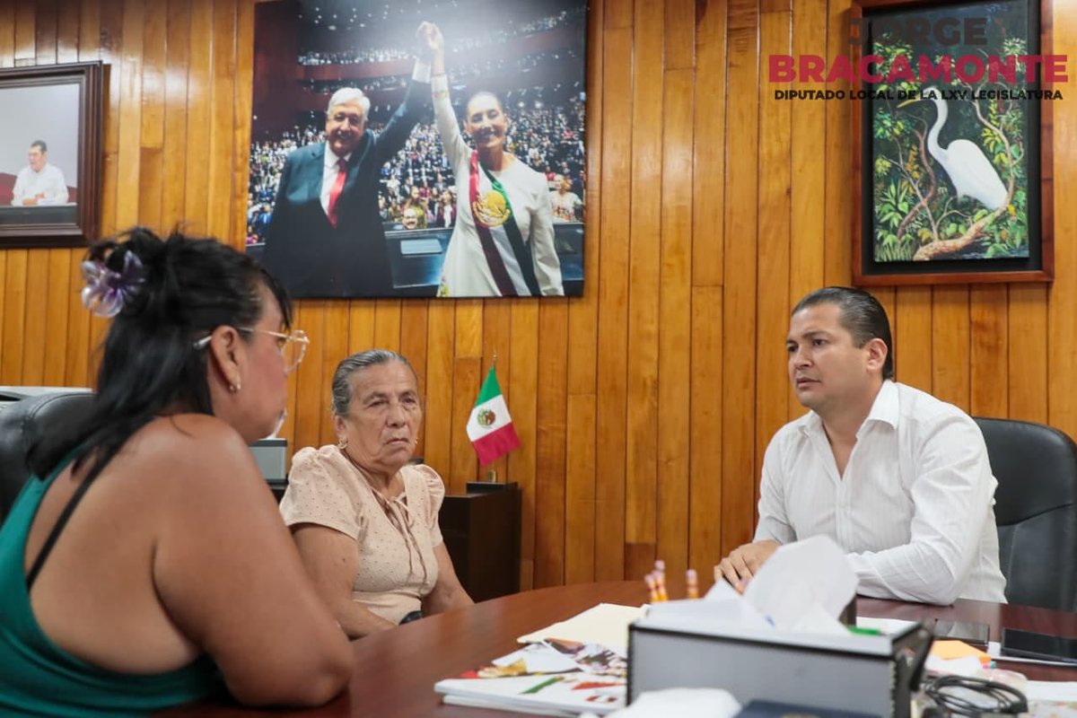 JORGEBRACA's tweet photo. Nuestras audiencias ciudadanas no se detienen.
Cada día son más y más las y los tabasqueños que llegan a la Casa del Pueblo, convencidos de que aquí sus voces son escuchadas y sus necesidades atendidas.

Encuentro motivación al ver cómo la gente se acerca con confianza, porque saben que encontrarán puertas abiertas, diálogo y soluciones. Esa es la esencia de nuestro trabajo: estar cerca, escuchar y gestionar siempre en favor del pueblo que nos dio su confianza.

Seguiremos firmes, caminando junto a ustedes, porque el Congreso del Estado es y seguirá siendo la casa de todas y todos los tabasqueños.