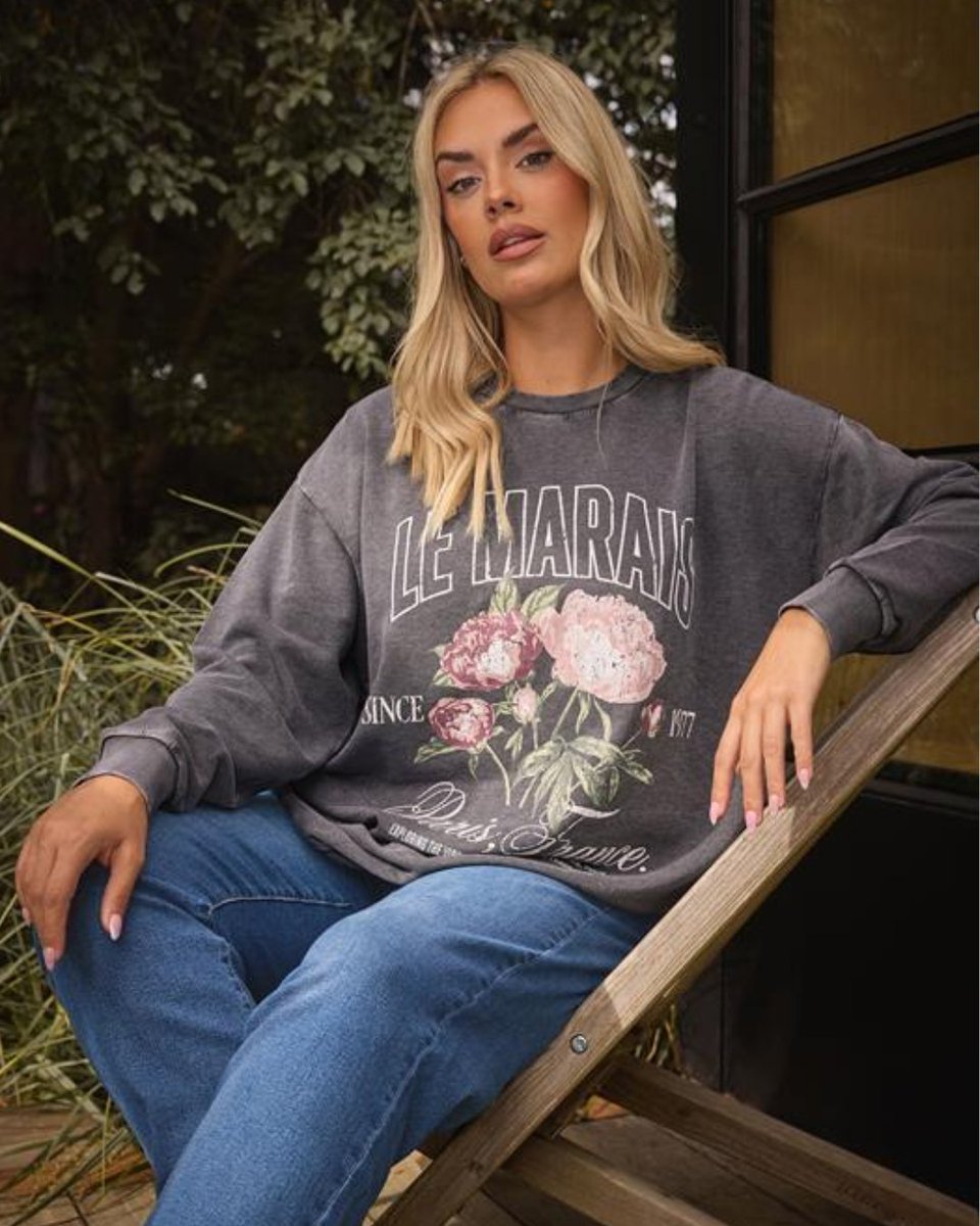 County Mall Crawley tweet media