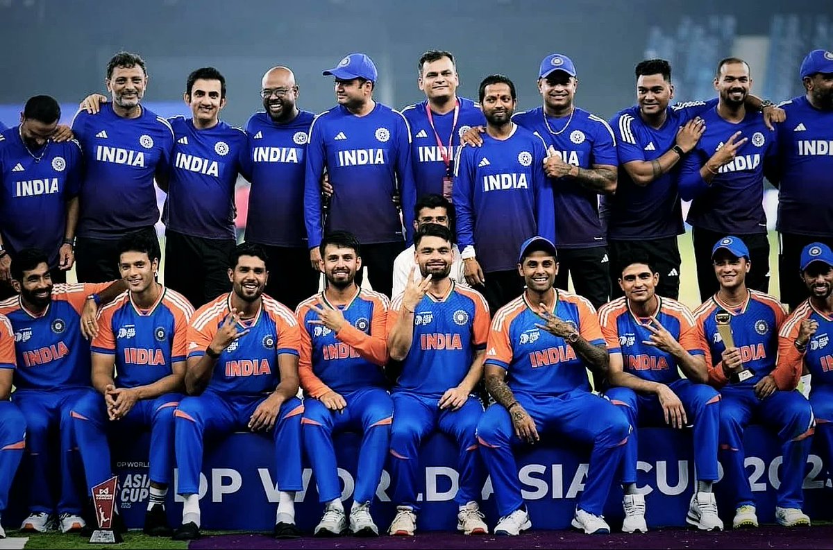 Shubmangalaxy77's tweet photo. ""𝑾𝒆 𝑨𝒓𝒆 𝑪𝒉𝒂𝒎𝒑𝒊𝒐𝒏𝒔🥂
""𝑪𝒐𝒏𝒈𝒓𝒂𝒕𝒖𝒍𝒂𝒕𝒊𝒐𝒏𝒔🇮🇳
▪︎
@shubmangill
#ShubmanGill #indvspak2025
#AsiaCup2025 #AsiaCupT20 #AbhishekSharma #INDvsPAK
#AsiaCup #fypシ #INDvPAK #Muslim #viratkohli #tilakvarma #indvspakfinal https://t.co/a07DH0iUQz