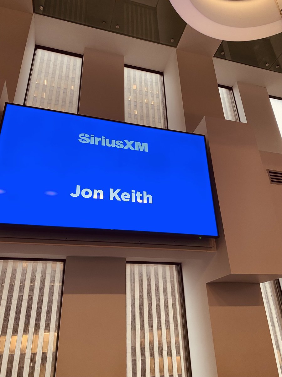 Anyone catch <a href="/jonkeith/">Jon Keith</a> live yet? Currently on tour with Madison Ryann Ward