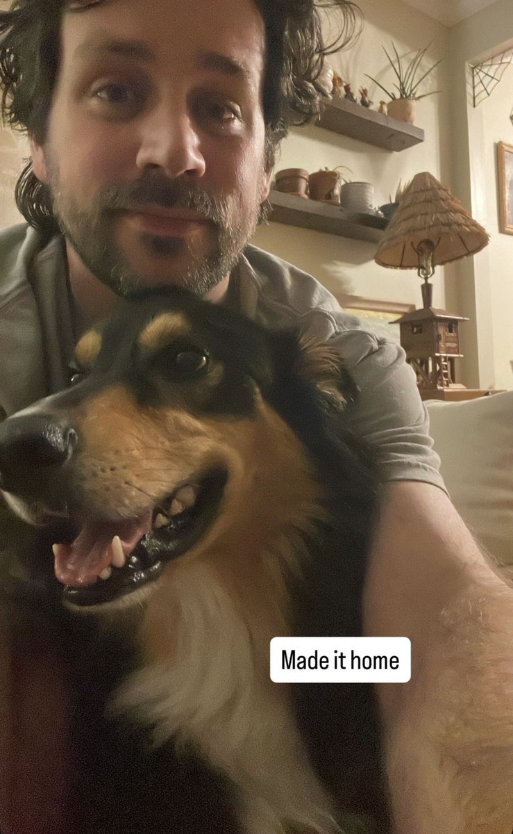 SomeKynedaMagic's tweet image. Made it home to see the parents this weekend. Rio had a good time.