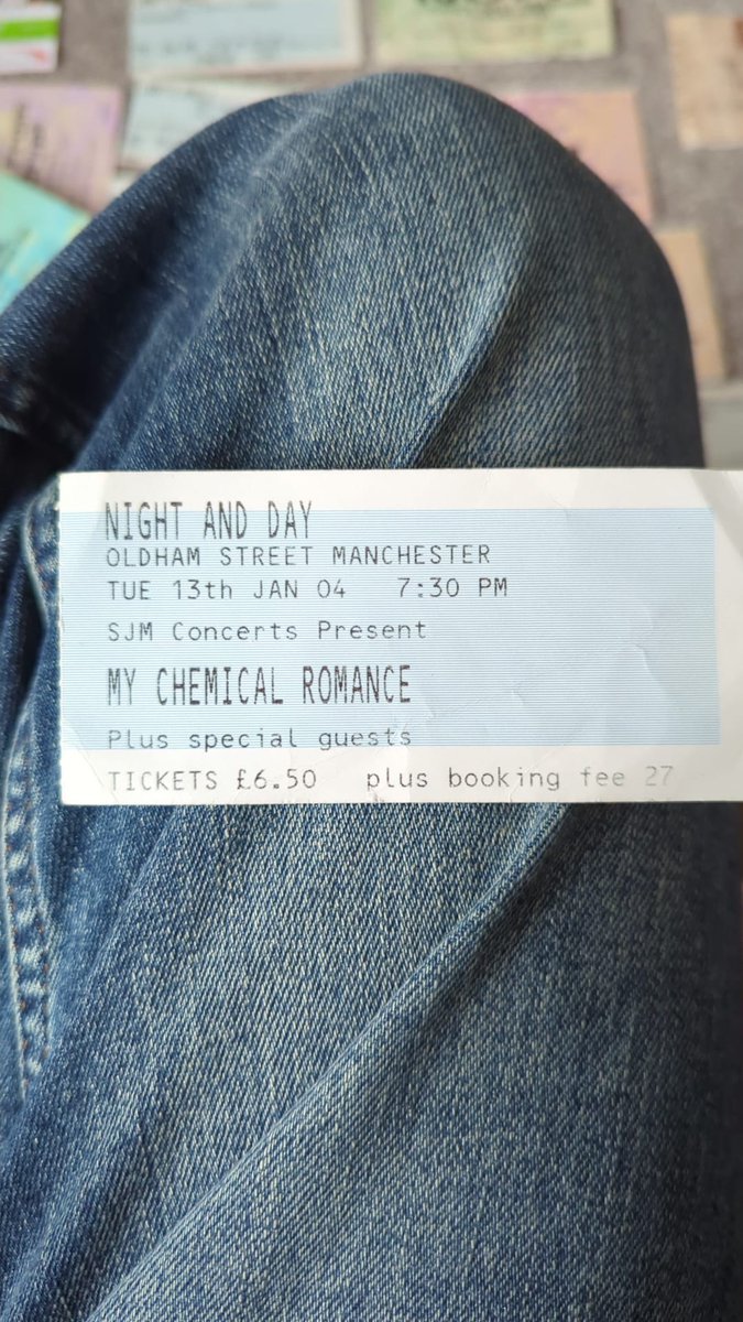 QuizmasterFlash's tweet image. Friendly reminder to support independent events

#mychemicalromance
