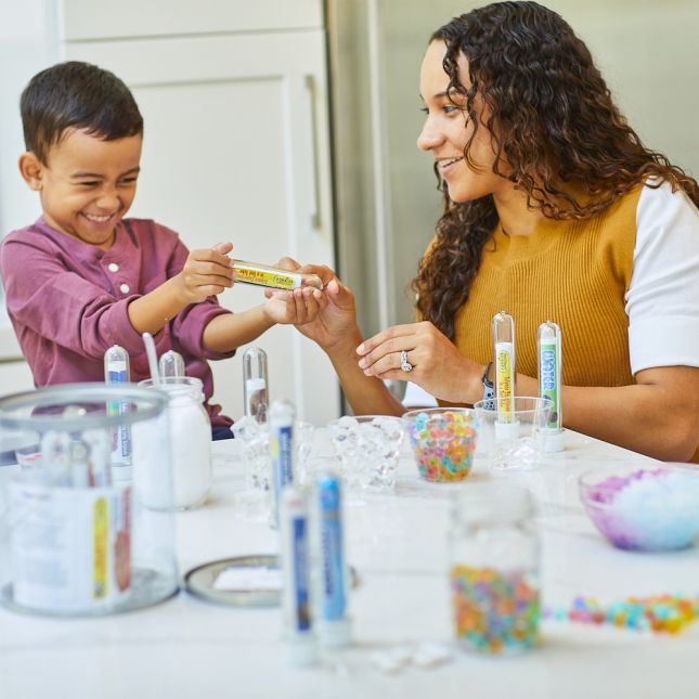 SpanglerScience's tweet photo. All your favorite Steve Spangler experiments—now in one bucket! The Big Bucket of Science includes Insta‑Snow, Energy Beads, Magic Sand, and more. Grab a test tube and dive into endless STEM exploration! 🧪✨ #BigBucketofScience #STEMKit #HandsOnSTEM https://t.co/62NNj9EDHE