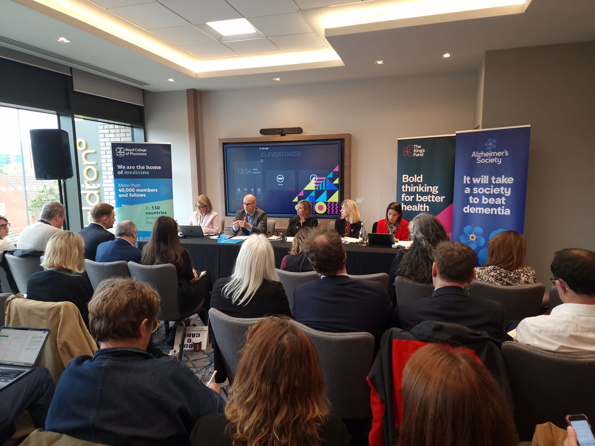 RCPhysicians's tweet image. Today at #Lab25, RCP president Professor @Mumtaz_Patel_1 spoke at a panel session, alongside @TheKingsFund and the @alzheimerssoc, on #socialcare.
Discussions included funding, low public satisfaction rates, joining up models of care, getting the right social care workforce and…