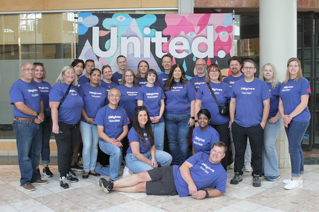 mepoulin's tweet photo. 3M Harvest Lunch: a tradition of giving and community spirit. Celebrating its 21st year, 3M Harvest Lunch continues to thrive thanks to our ongoing partnership with United Way Elgin Middlesex and United Way Leeds &amp; Grenville. #3Mer #3Mgives #3MHarvestLunch https://t.co/KPOiecafeD https://t.co/48KDHF42ou