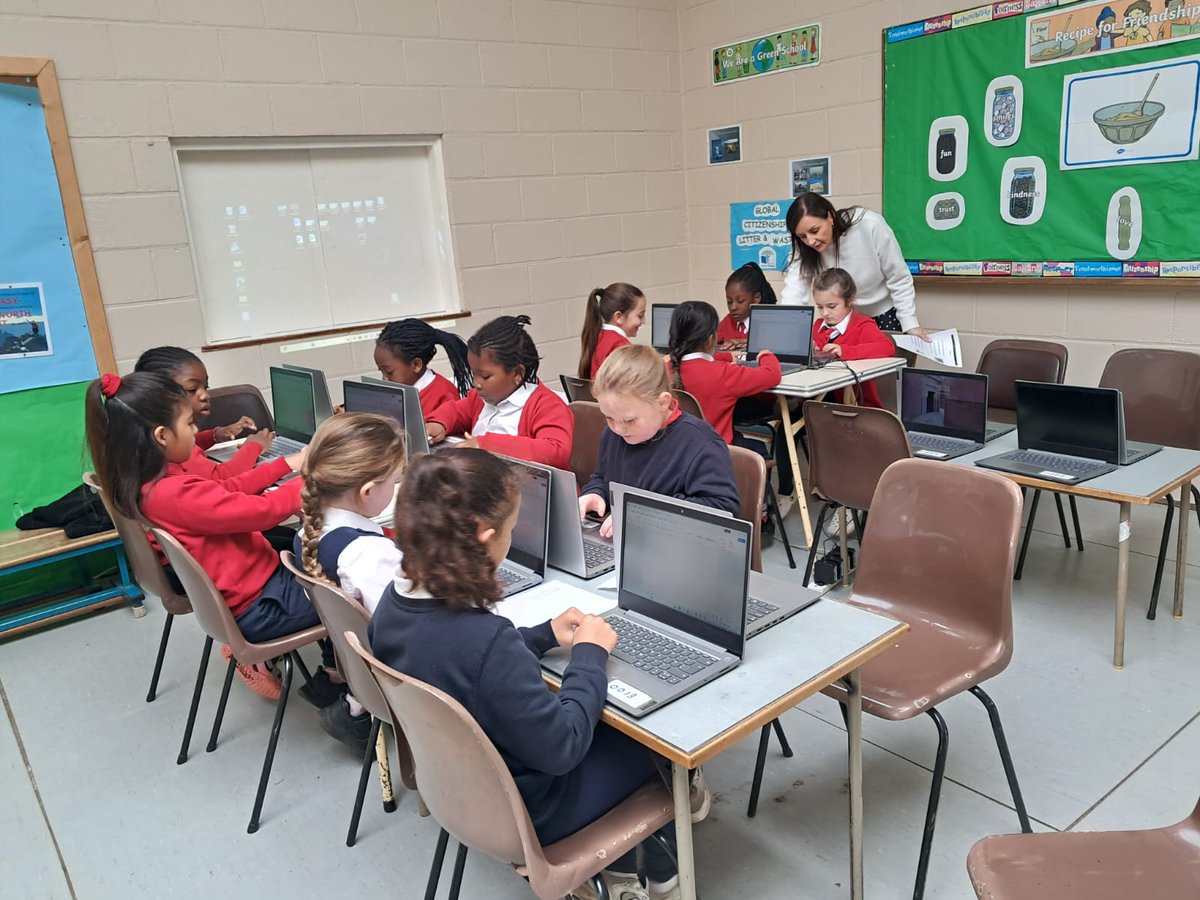 bhride_scoil's tweet photo. Sue from Ríomhaire Tech is back this term to deliver her fantastic computer classes to the girls from 1st to 6th class. This programme will mainly focus on Word Processing, Coding, Spreadsheets and Touch Typing. https://t.co/BnMXXdoS0X