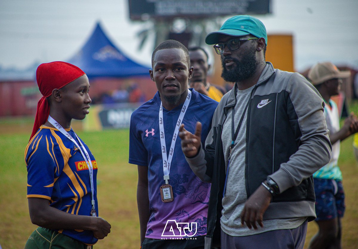 AllThingsJinja's tweet image. HE IS HIM, HE IS @Coachleo98! 🫡

Nothing to see here, just a champion doing champion things! If you know, you know... 

How would you caption these two frames for us, rugby fans? 

#AllThingsJinja | #MCM