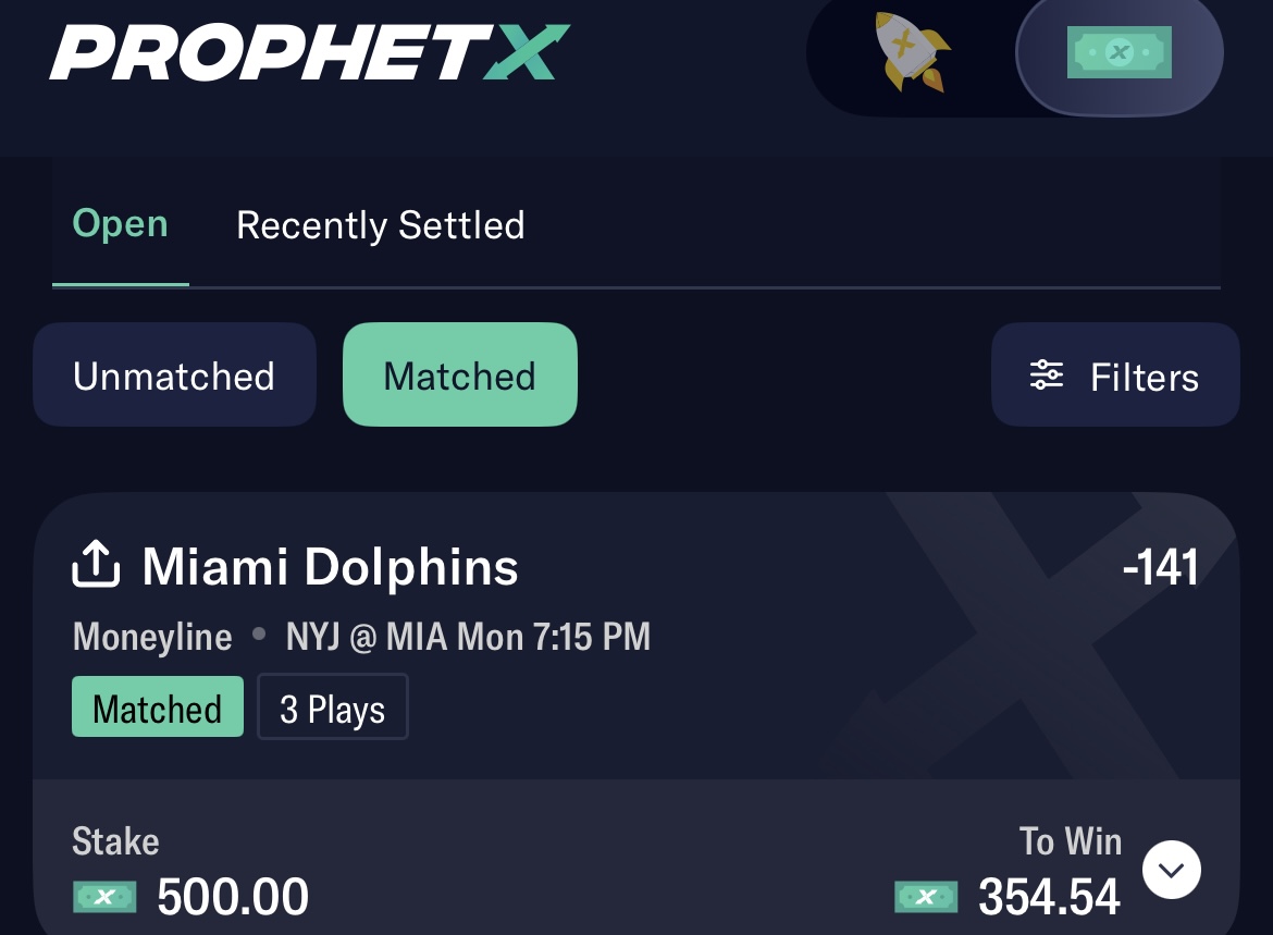 EVBettors's tweet photo. NFL NUKE: Dolphins ✅

If Miami wins, I'll give $250 to somebody who LIKES & RETWEETS this. Comment your PayPal/Venmo to enter

I bet Miami on ProphetX, a peer to peer exchange with NO max limits. That's why ProphetX is AMAZING for risk-free profit arbitrage. Explainer vid 👇