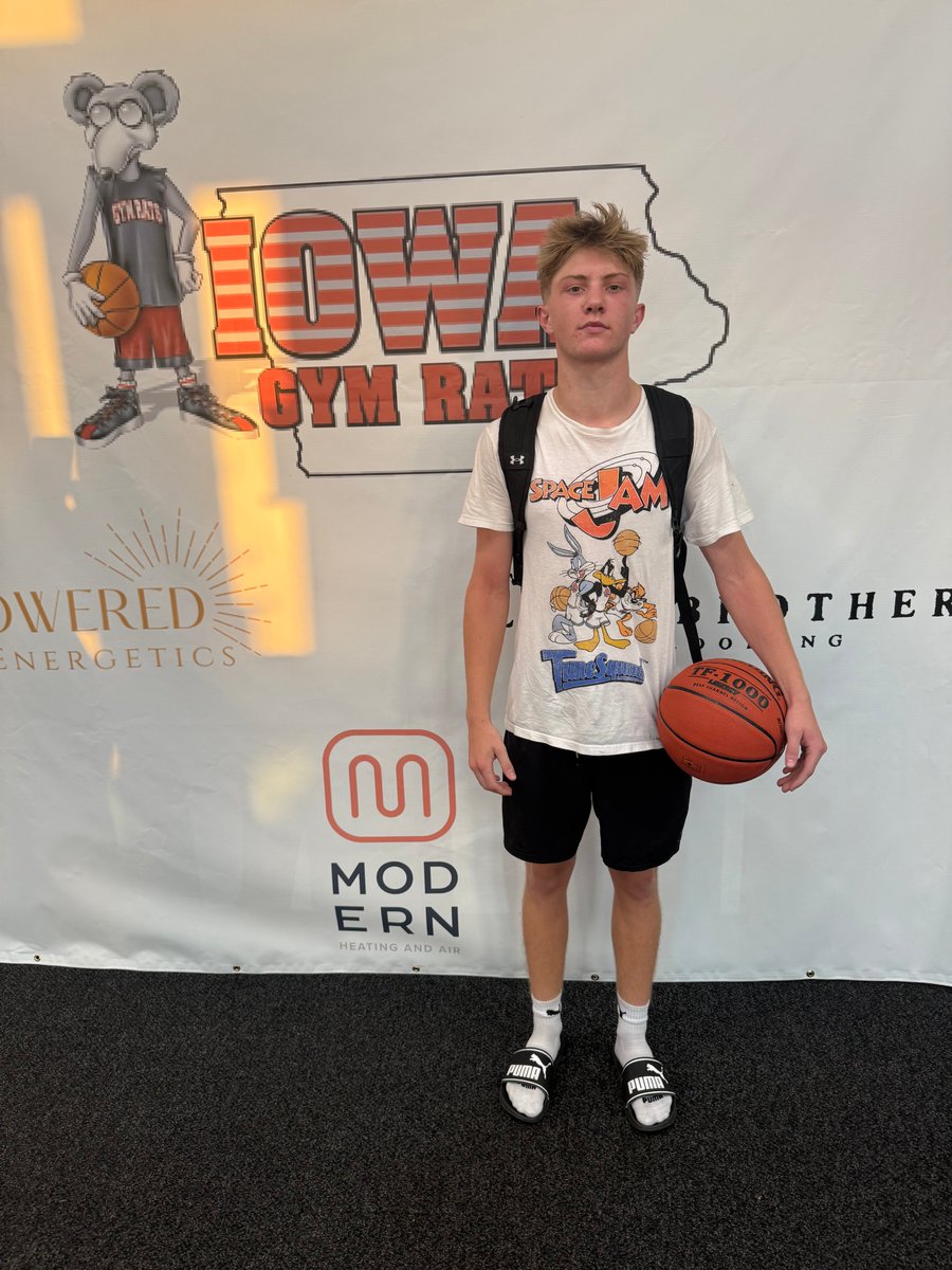 IowaGymRats's tweet photo. Week 4 Final Results‼️

Nuggets def Pacers⬇️

@PrimeJv w/ 33 pts📸
Eli Gerber w/ 16 pts
Eli Hague w/ 15 pts
@Treybasketball_ w/ 15 pts📸

@nolimitsmax11 w/ 16 pts
Jaeden Brown w/ 14 pts

#GymRatsFallLeague2k25 https://t.co/EeVeysoQ8h