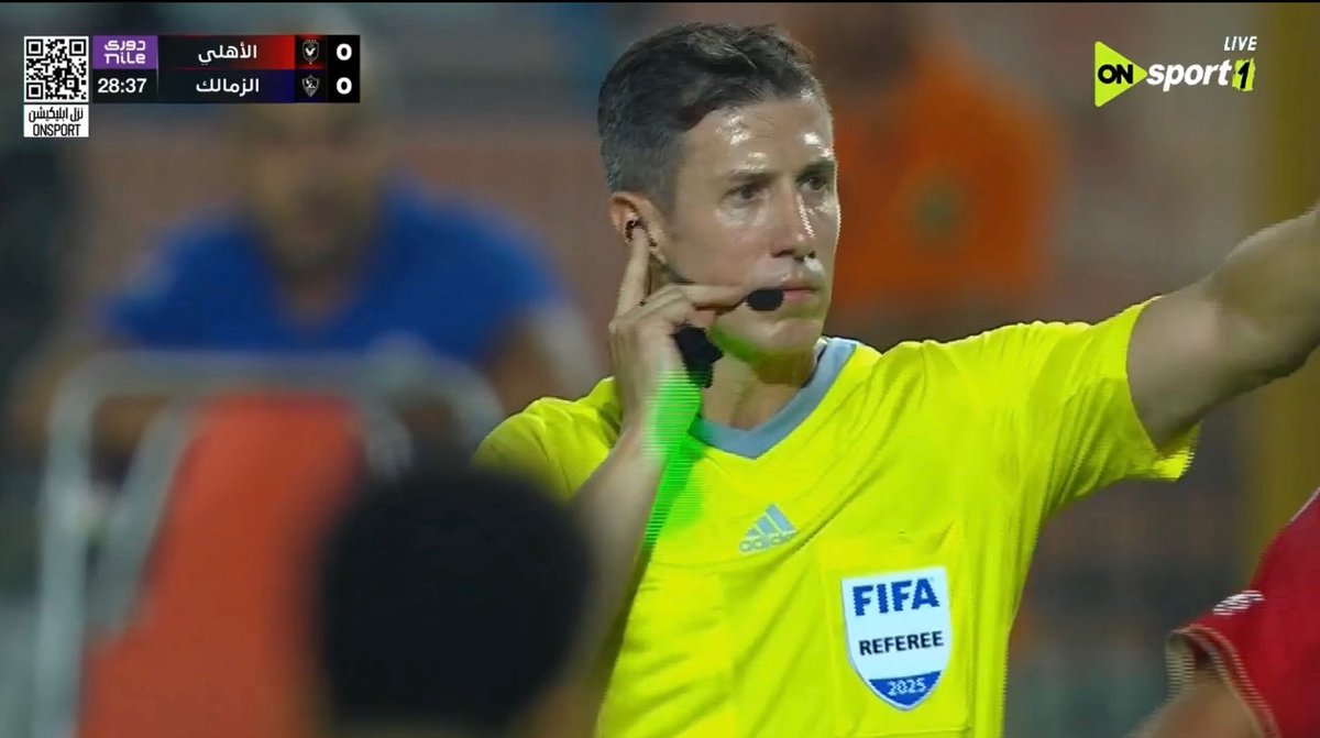 الاحتواء الاسباني شغاااااااااااااال عشان الننوس