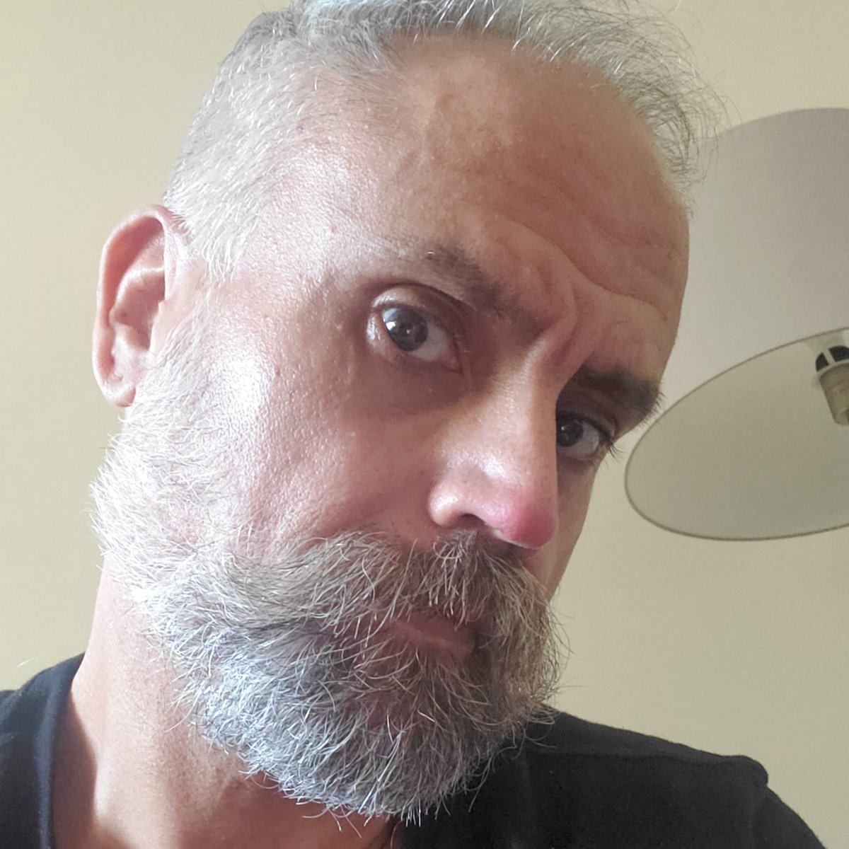 GrumpyDaddy5's tweet image. #NewProfilePic ❤️? Or no?