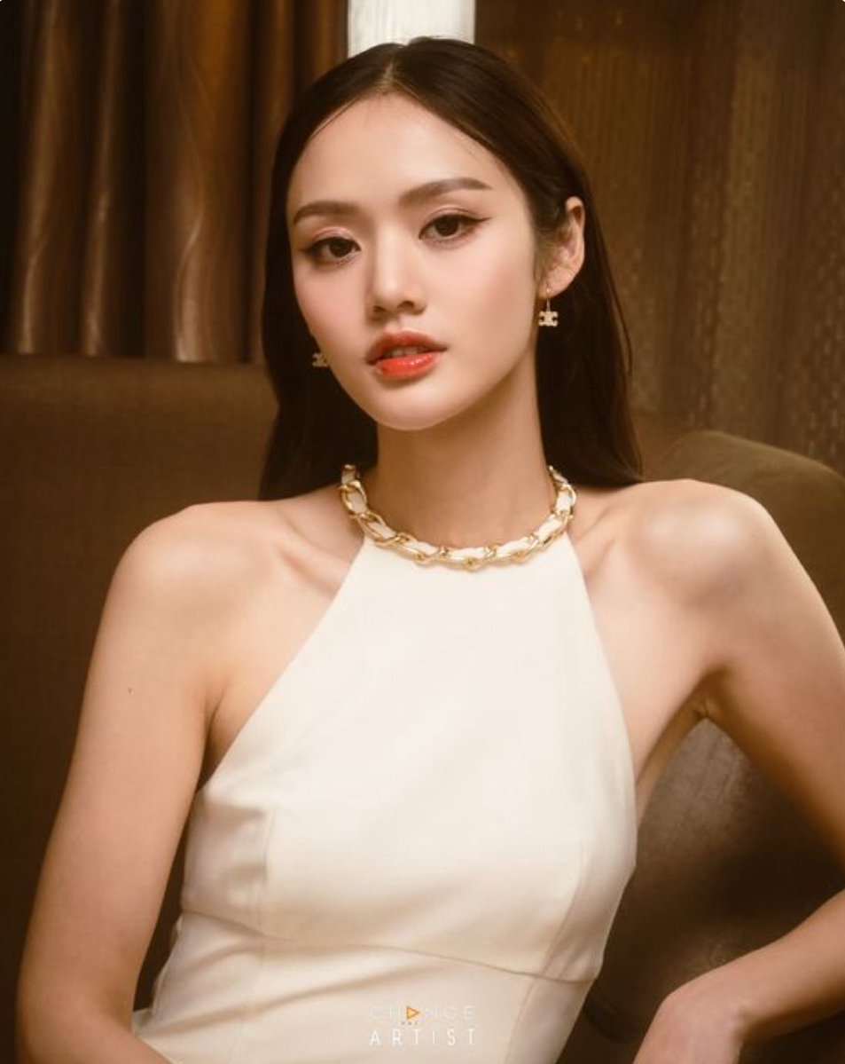 LMSYMexicoFans's tweet image. Lunes de apreciar la belleza de Lookmhee!

🖤 ¿Qué es lo que más te gusta de LM? 🤍

#ลูกหมีซอนญ่า #LMSY
#LookmheePunyapat