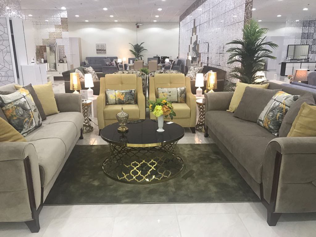 تفصيل جميع موديلات الكنب الراقية والحديثة بسعر المصنع 
من بيتك اجمل للاثاث العصري والحديث 
نسعد بخدمتكم دائما 
تواصل معنا: 0591523513
#الدحيل_الاهلي
#الاهلي_الدحيل
بث مباشر