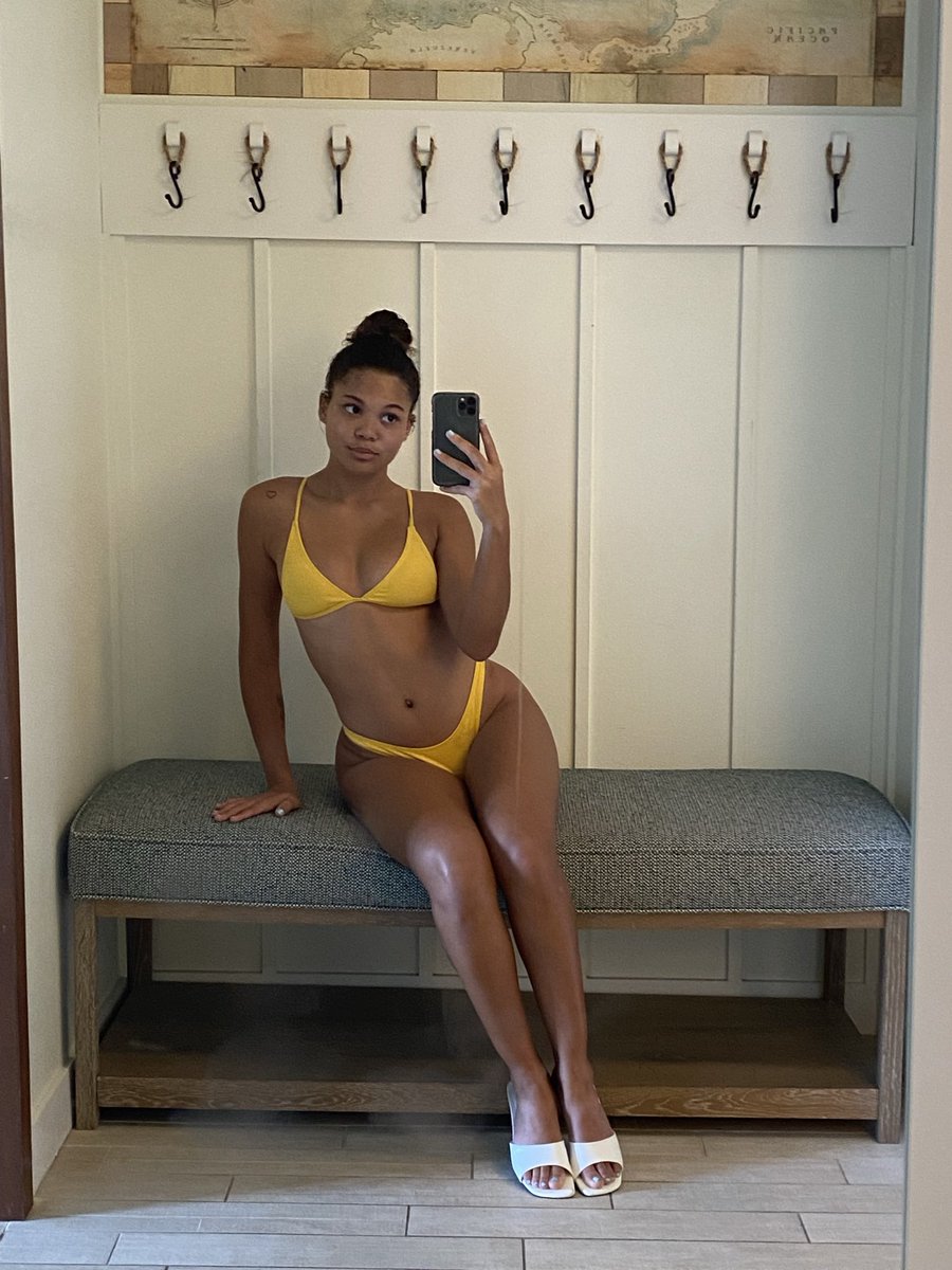 MichAndersonnn's tweet photo. 💛 https://t.co/W0RolotJZp