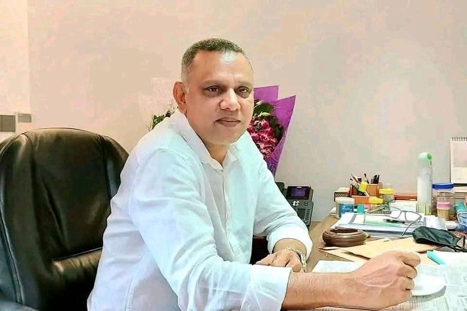 সাবেক আওয়ামী লীগ এমপি ফয়জুর রহমান বাদলসহ ১৩ জন গ্রেপ্তার