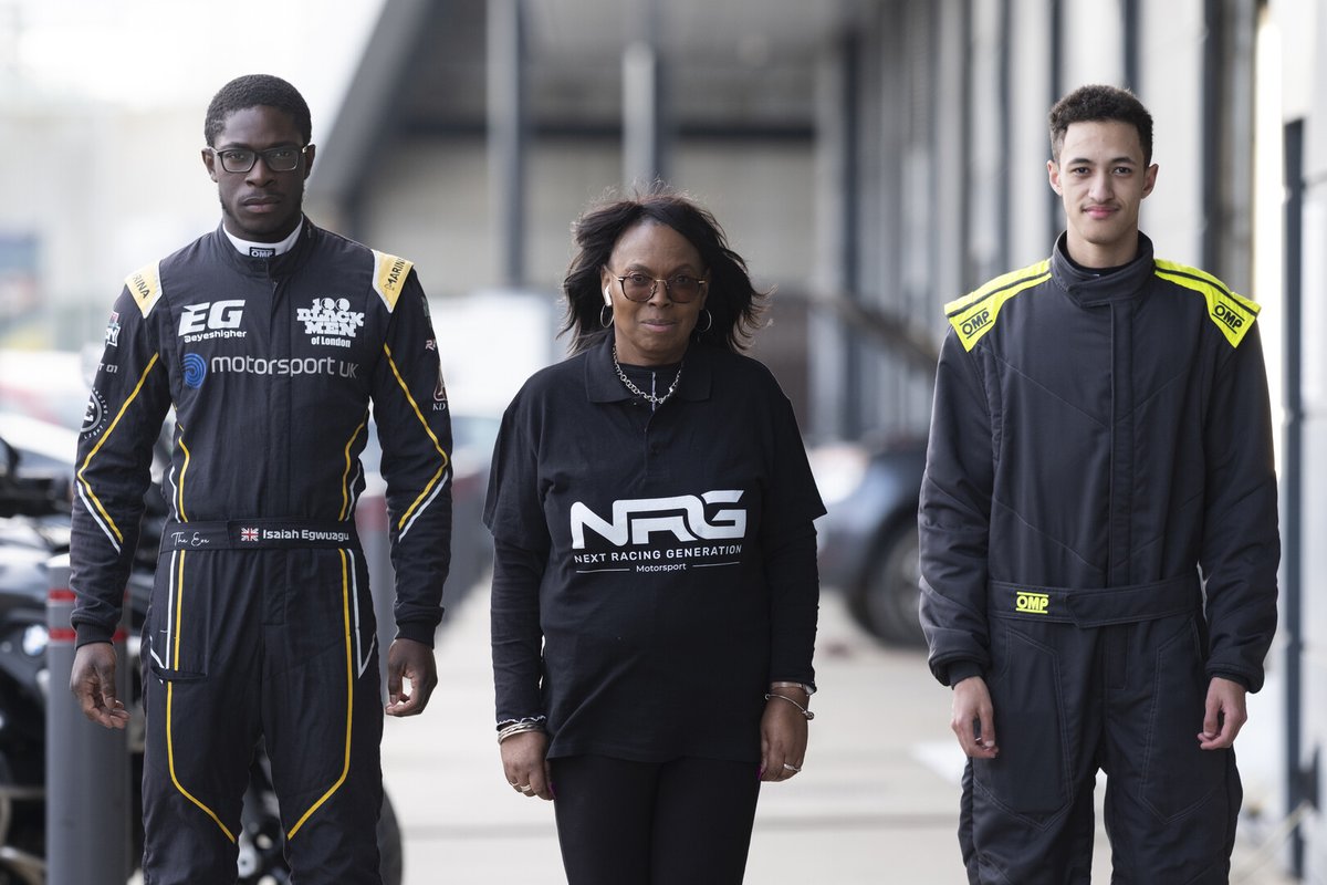 ✊ Resistance takes the spotlight at #LBFF10!

8 powerful shorts explore justice, identity, women’s autonomy &amp; more.

🗓 22 Oct, 1.30 – 3.15pm
📍 <a href="/TheGardenCinema/">The Garden Cinema</a> 
🎟 Tickets via Linktree or venue partners.
👉 Pitching presentation by <a href="/MySmashMedia/">MySmashMedia</a> at 1pm.

#ResistanceOnScreen