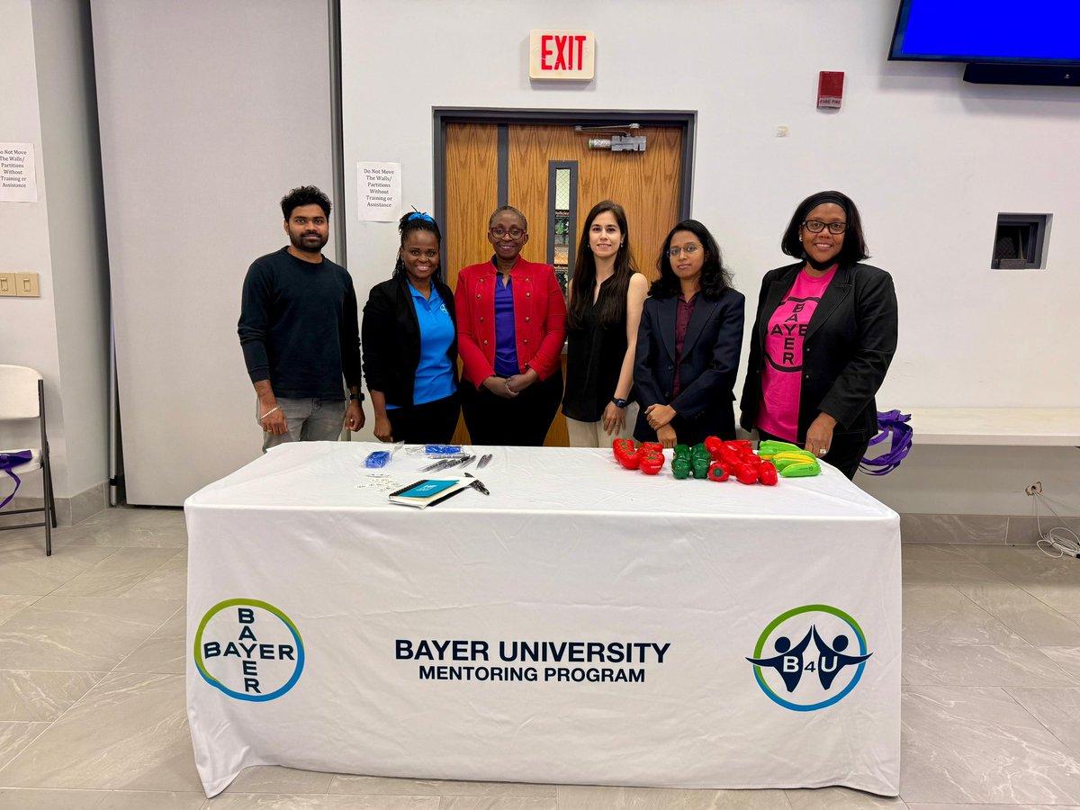 baysalgurellab's tweet image. On September 26, Baysal-Gurel lab members Shahla Borzouei, Sneha Patil and Anvesh Sankuratri attended the Bayer Mentoring event at Tennessee State University. #Bayercropscience #tsucollegeofagriculture