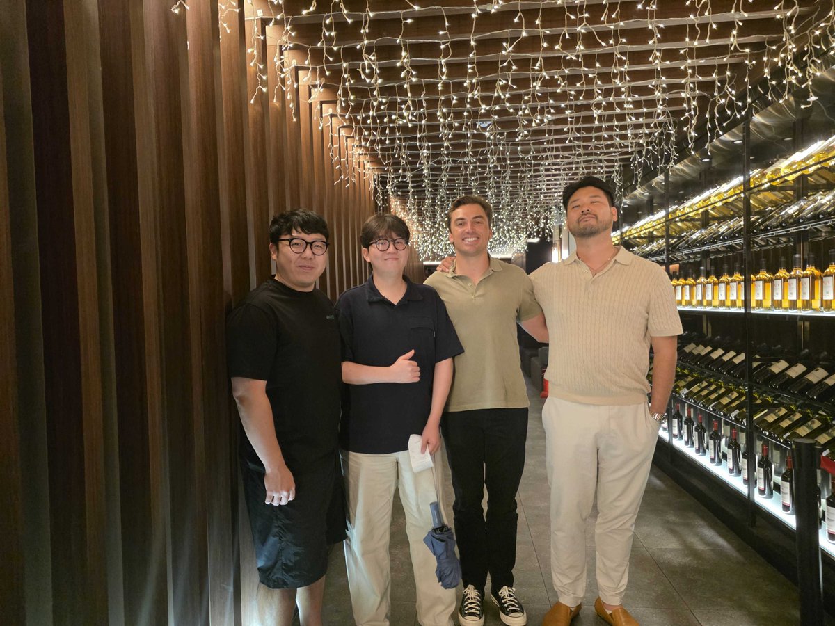 Just wrapped an incredible week during KBW 🇰🇷

The energy around financial applications moving onchain in APAC is electric. Banks, payment providers, and fintech innovators are all building for an open economy.

Grateful for all the meaningful conversations, and excited to