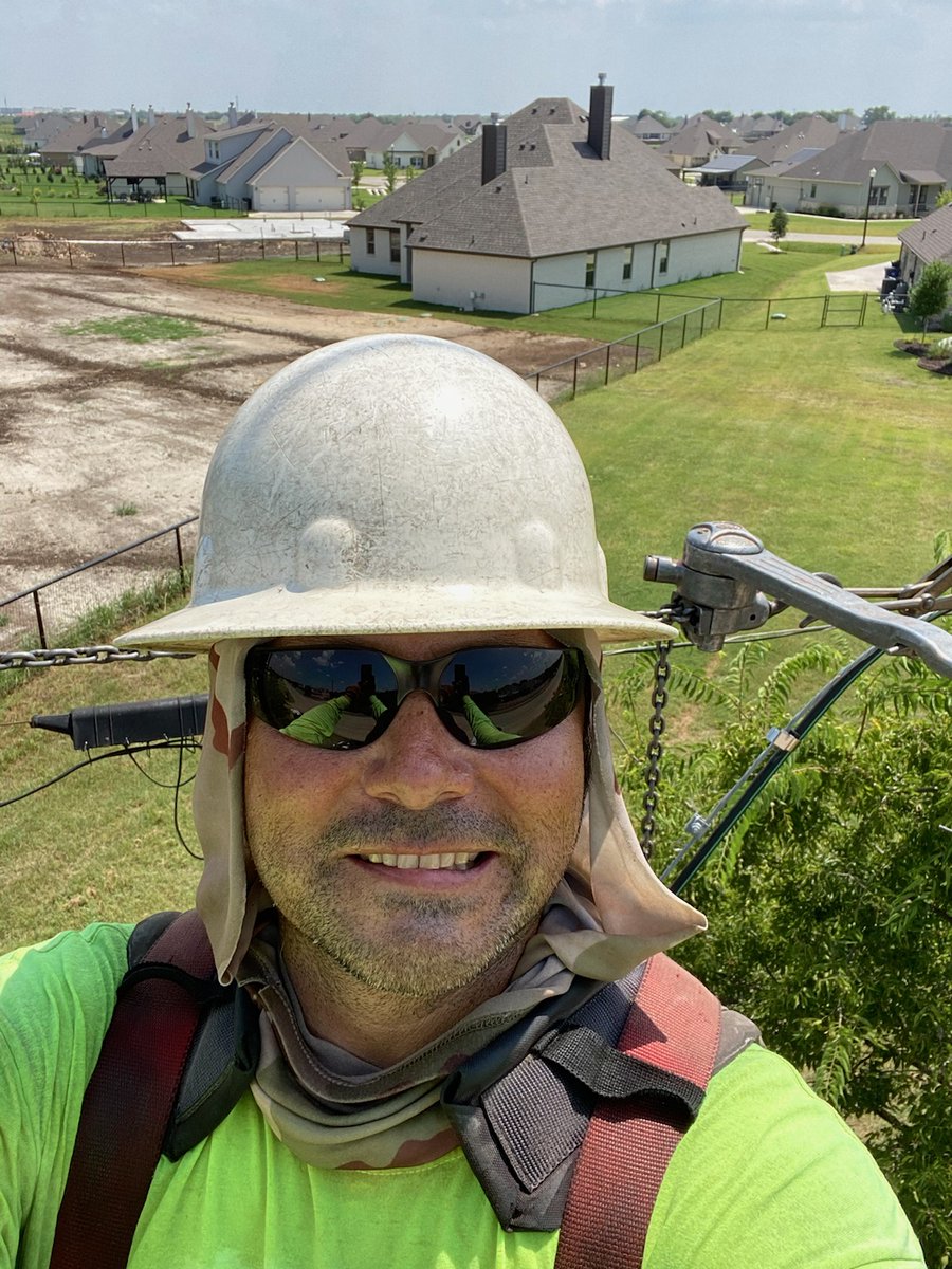 texashealth's tweet image. Thanks @NBCDFW @AlannaNBC5 and Dr. Matthew Fiesta on the #TexasHealth Fort Worth medical staff for highlighting one North Texan’s near-death experience. 
nbcdfw.com/news/local/som…