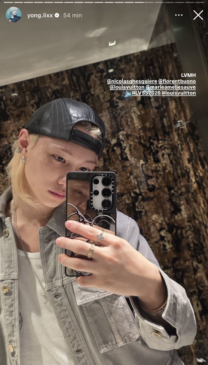 StrayKidsBrasil's tweet photo. 「 #INSTA • 29.09.25 」
Atualização do Felix nos stories do Instagram. 💛💛 [1/2]

📌ENGAJEM OS STORIES OFICIAL

@Stray_Kids #StrayKids #스트레이키즈 https://t.co/2BNWNxv2AA