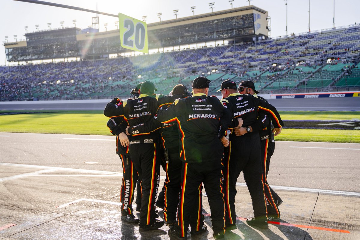 Joe Gibbs Racing tweet media