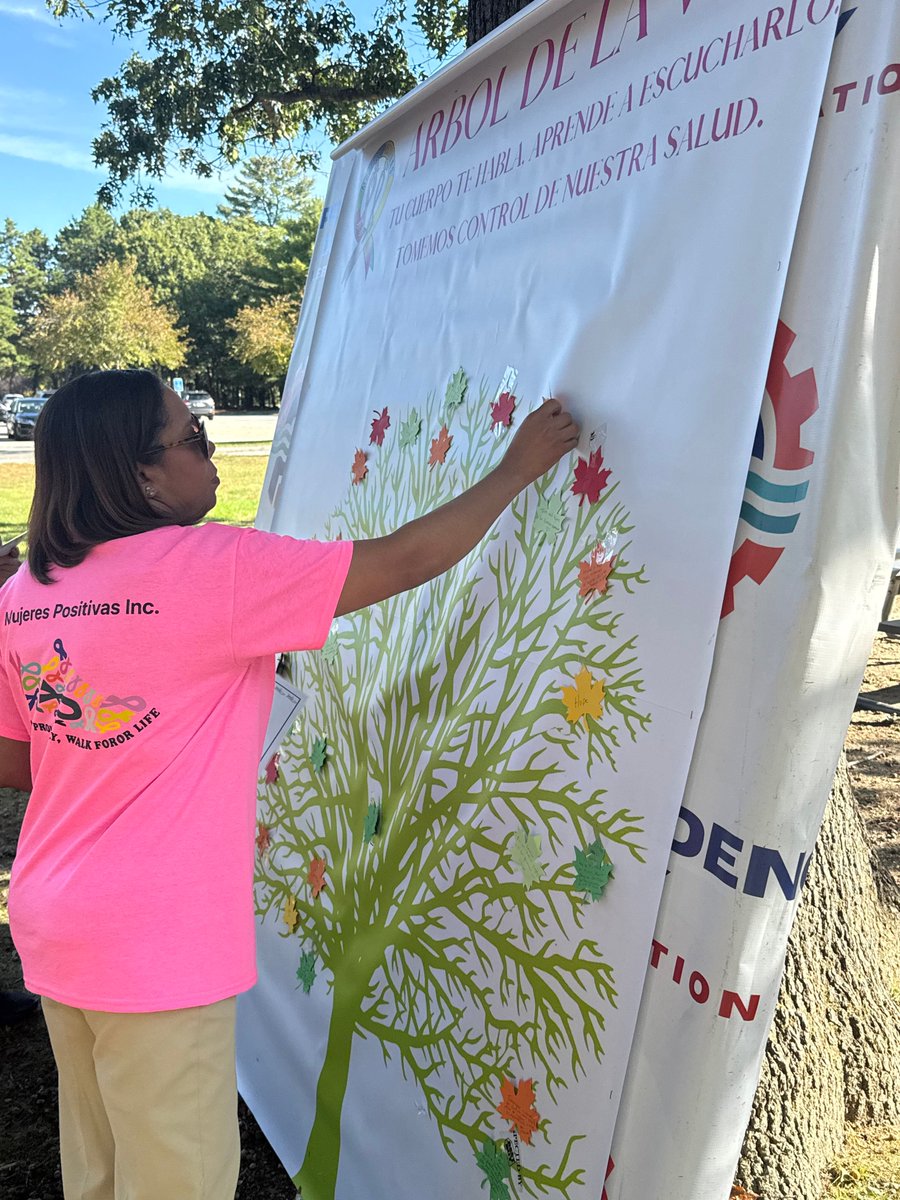 LGSabinaMatos's tweet image. On Saturday I joined @mujerespositivasinc for their "Caminata Por La Vida" or Walk for Life, an event uplifting the importance of health and wellness. 

#events #gathering #community #together #health #wellness #ltgov #RhodeIsland #RhodeIslandLife #standuptocancer #cancer