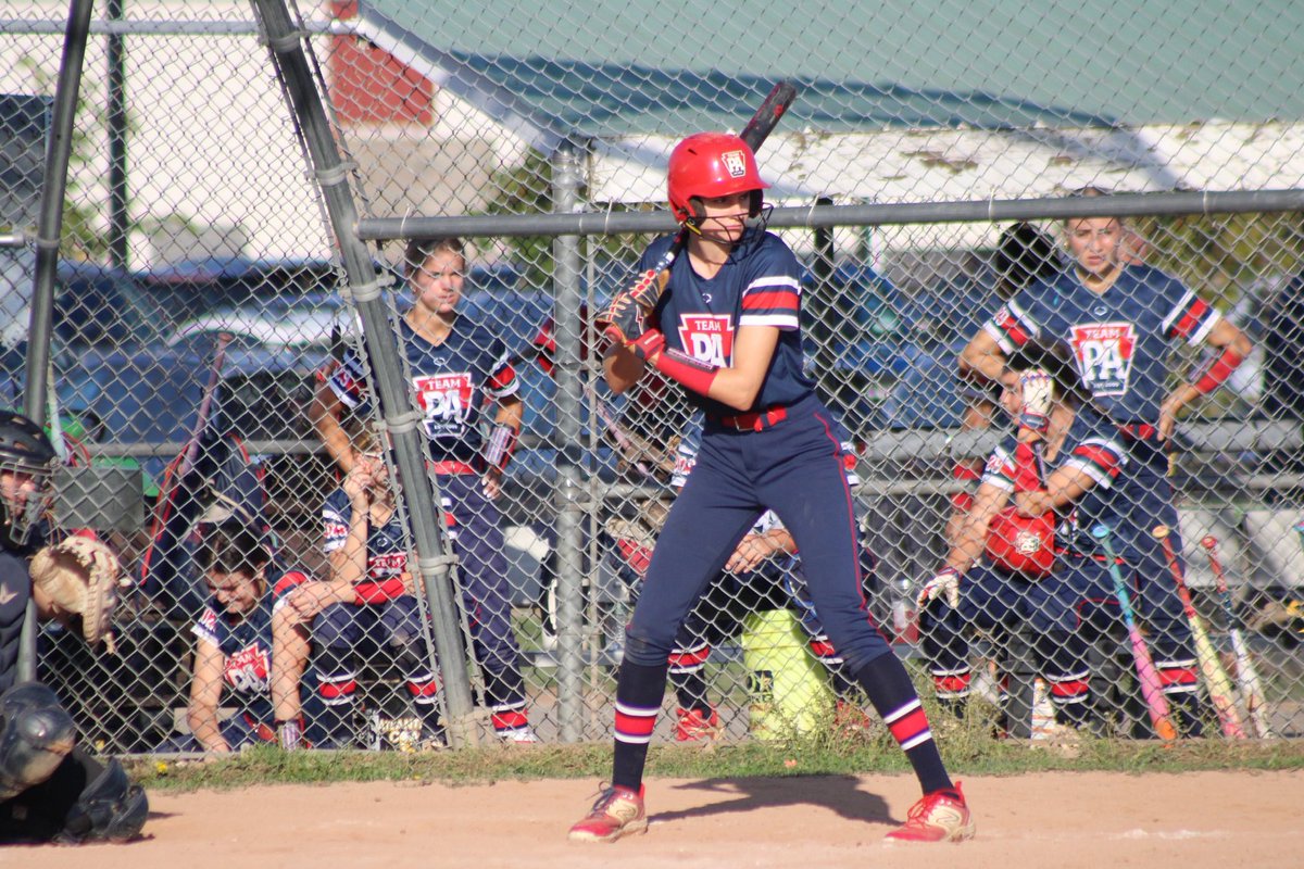 MorganMaiers's tweet photo. We had a great time competing at the NEFL Lightning Fall Classic this weekend in Buffalo. We came up short, losing in ITB to a 16u team in quarter finals but we battled till the end. Here are a few of my favorite hits and plays!❤️💙

@TeamPAMadison @teampafastpitch @FAUSoftball @thealliancefp @DukeCoachYoung @GatorsSB @CoachJordanSB @DukeSB @RSPFpa