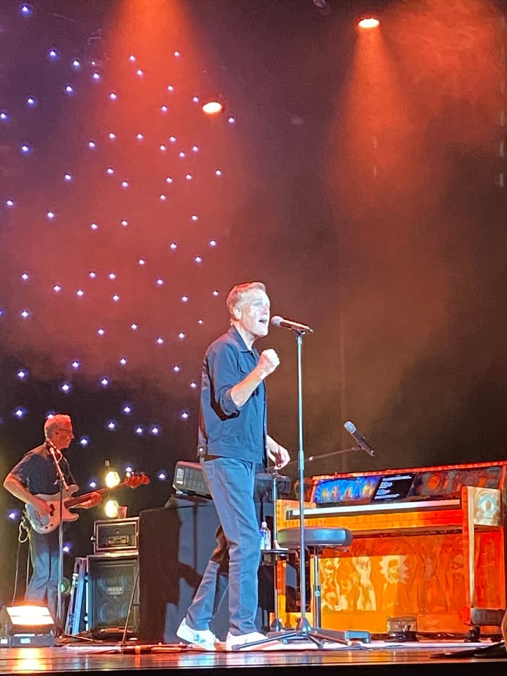 AGCreditUnion's tweet image. Our God is an awesome God! 
Thank you Michael W Smith for a wonderful concert at the Aetos in Nixa, MO! #MichaelWSmith #nixamo