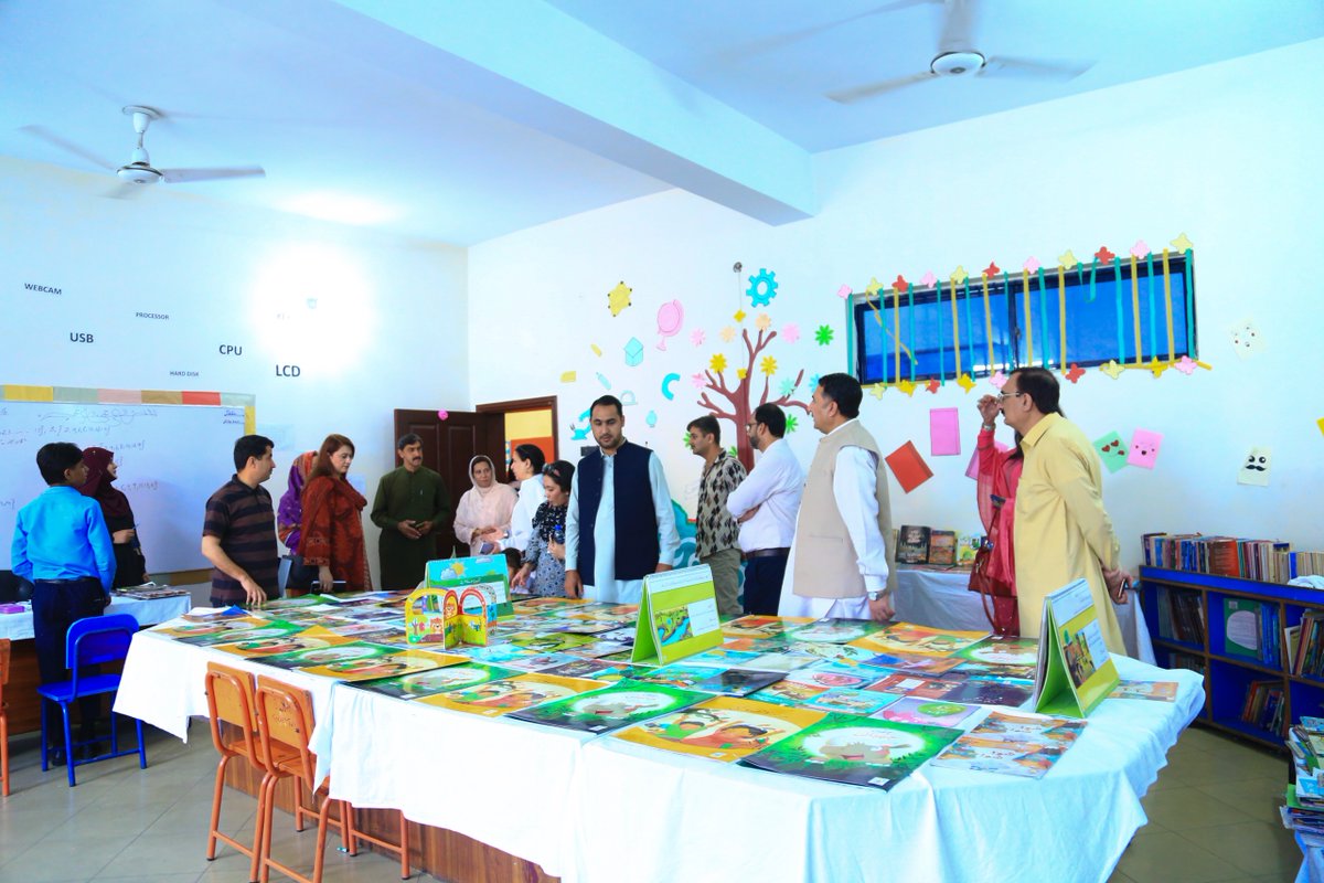 PJNPakistan's tweet photo. #AawazII KP Provincial Forum delegation visited Punjab Child Protection & Welfare Bureau (#CPWB) where team shared child-friendly practices, trauma-informed care and CPWB’s vital role in protecting child rights through strong coordination with law enforcement and judicial bodies. https://t.co/a9Px0vGtfP