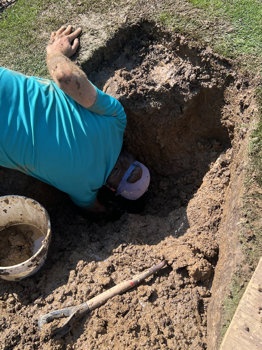 Taking advantage of no Monday outing and knocking out aerification on #2 green, continuing with overseeding on fairways and repairing a surprise mainline leak that is 6’ deep.  Ready for some crisp mornings!