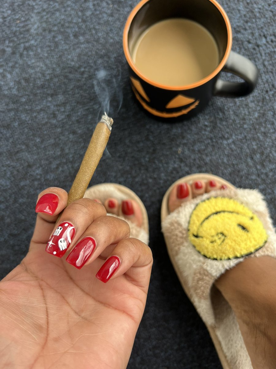 𝐸𝓁𝑒𝓀𝓉𝓇𝒶 ♡ Birthday *April 6th* ♈️ tweet media