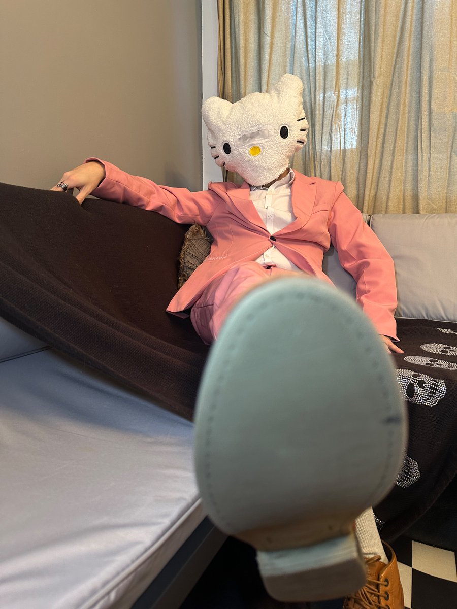 Mr. KittyGuy tweet media