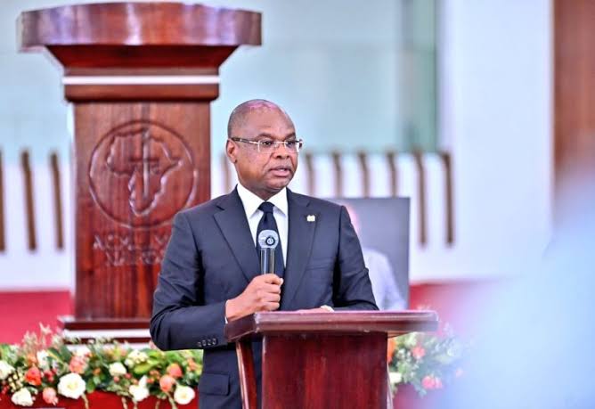 sholard_mancity's tweet photo. Lately, I’ve seen people ask:

“Why didn’t Amason Kingi or Salim Mvurya ever bring real development to the people of Kilifi and Kwale?”

And also: “Why do locals keep electing bad leaders despite so much suffering?”

Here’s how I see it (and I know some may disagree):

The poverty is deliberate.

Many of these leaders actually prefer keeping their people poor.

Think about it, if Kingi or Mvurya had fixed the water problem, people would be farming more. If they had built proper roads, farmers could easily get their cassava and other produce to market, make money, and improve their lives. Like even youths could earn from agriculture 

And once people are empowered like that, they stop relying on handouts. They start demanding better schools, better health care, real services. Because they can feed themselves & solve their problems 

That kind of awakening would threaten the survival of leaders who only thrive by keeping people desperate.

So what happens? 1/2