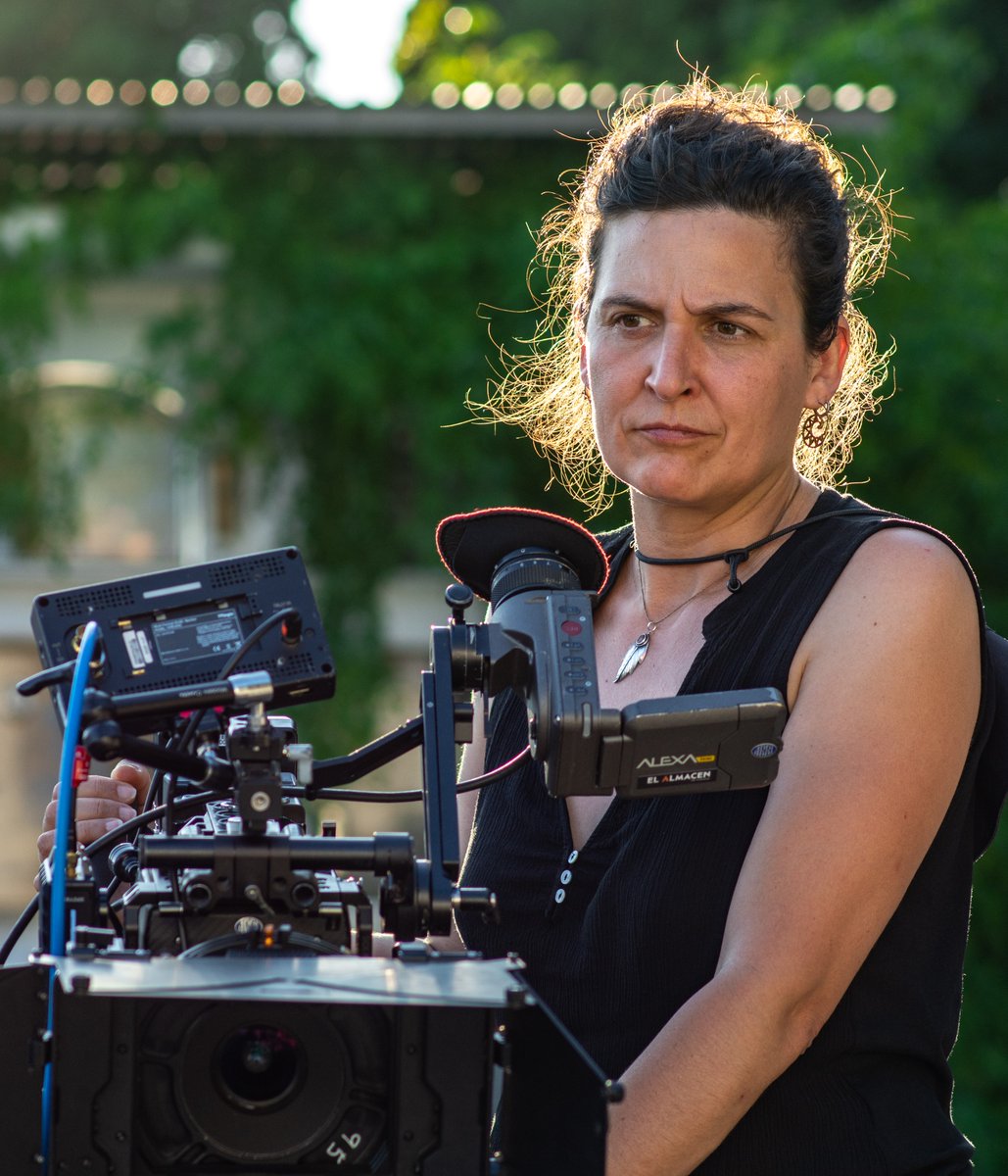 Éste es el cartel de #LasMalas, un cortometraje documental producido por <a href="/Anda_Multimedia/">Andalucia_Multimedia</a> y que supone el debut en la dirección de #ElisaMoreno. Con una amplia experiencia en la dirección de fotografía, Elisa decidió dar un paso más y ponerse al frente de este proyecto.