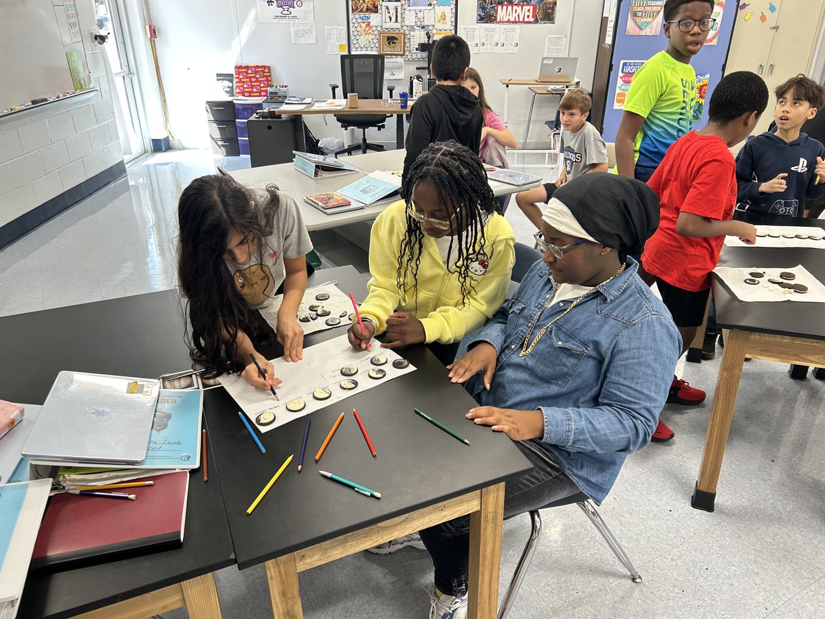 Mr. Miller's 6th grade Science class created Lunar Phase Models using Oreo cookies and frosting. #futureready #FutureStrong