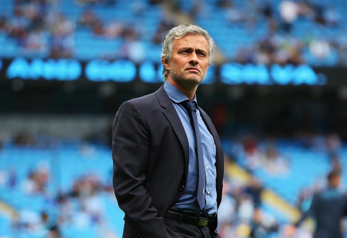 Seeing Jose in the press conference today brought back memories of that glorious season 2004/05

It was a bit special!

most points won (95), 
most away wins (15), 
most clean sheets (25), 
fewest goals conceded away (9), 
most wins (29) 
fewest goals conceded (15).

Champions 🏆